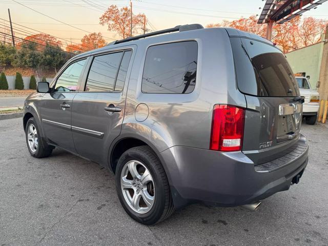 used 2015 Honda Pilot car, priced at $13,999