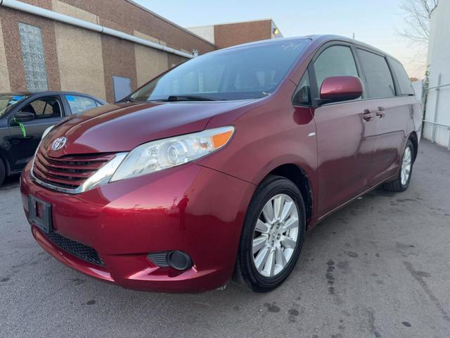 used 2017 Toyota Sienna car