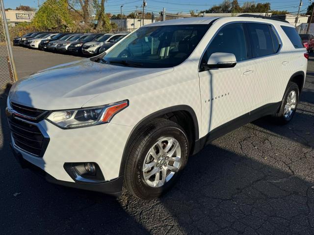 used 2020 Chevrolet Traverse car, priced at $18,999