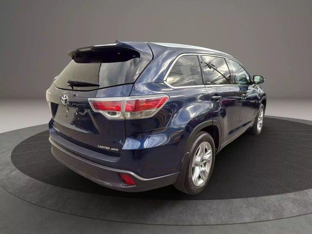 used 2016 Toyota Highlander car, priced at $19,999