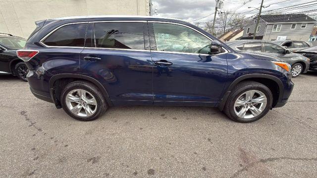used 2016 Toyota Highlander car, priced at $20,999