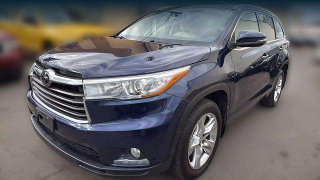 used 2016 Toyota Highlander car, priced at $20,499
