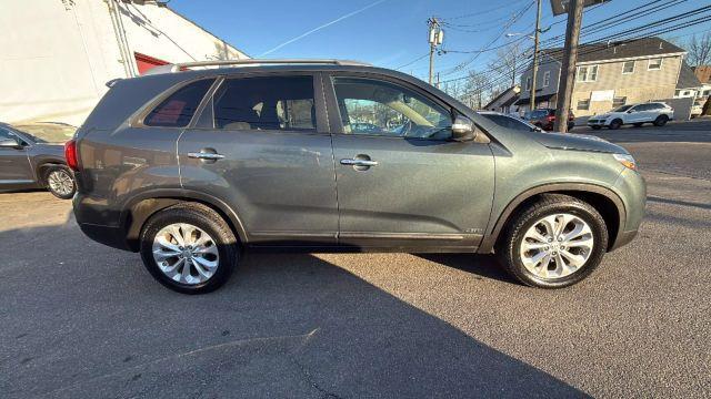 used 2014 Kia Sorento car, priced at $7,999