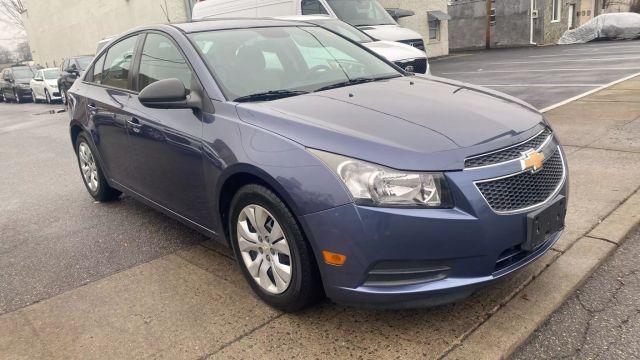 used 2014 Chevrolet Cruze car, priced at $7,999