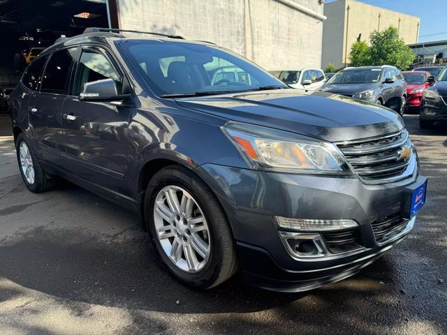 used 2014 Chevrolet Traverse car, priced at $6,799