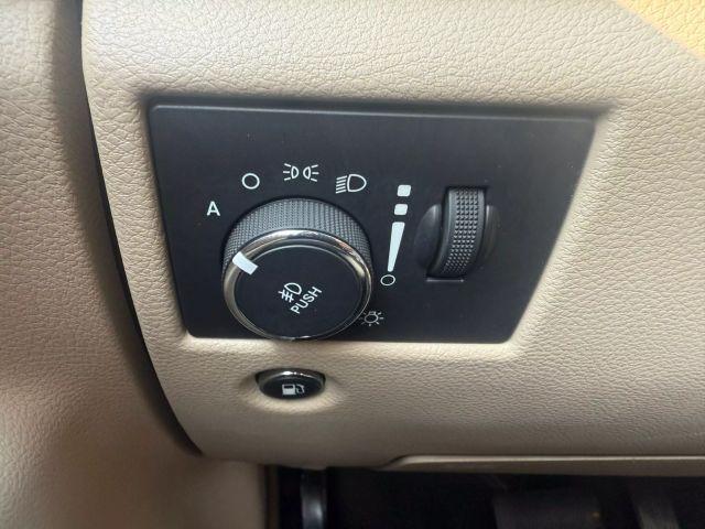 used 2014 Jeep Grand Cherokee car, priced at $9,999
