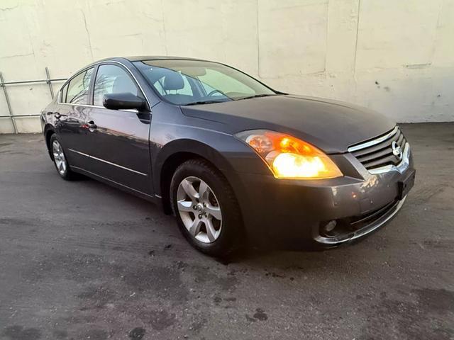 used 2007 Nissan Altima car, priced at $3,999