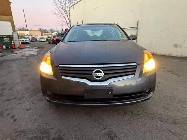 used 2007 Nissan Altima car, priced at $3,999