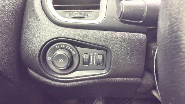 used 2020 Jeep Renegade car