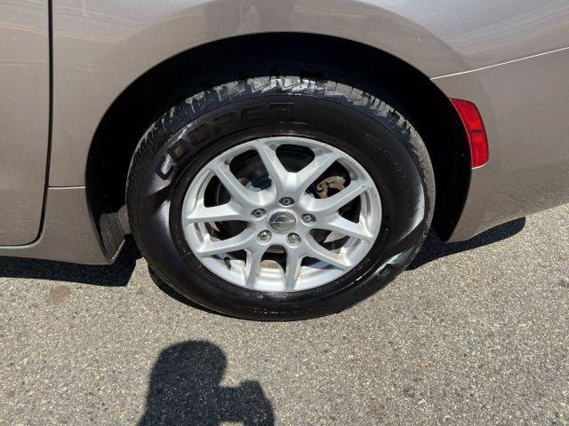 used 2017 Chrysler Pacifica car
