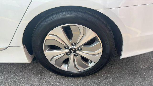 used 2013 Hyundai Sonata Hybrid car, priced at $6,999