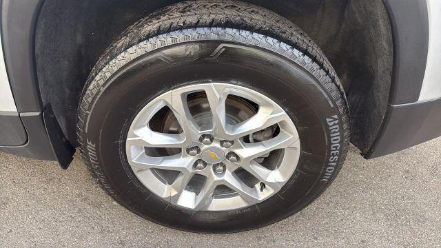 used 2022 Chevrolet Traverse car, priced at $17,999