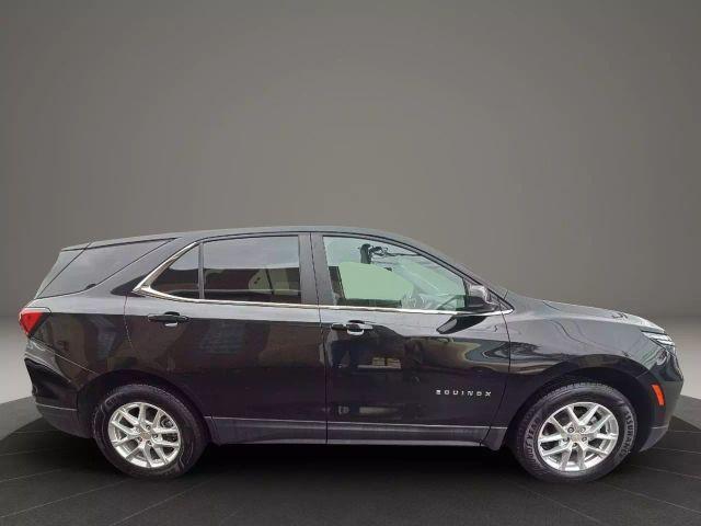 used 2022 Chevrolet Equinox car, priced at $13,499
