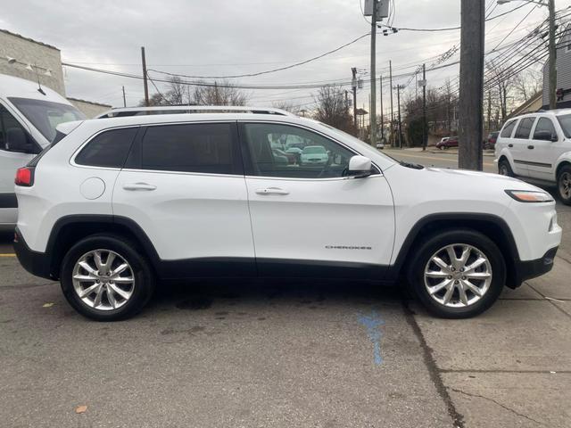 used 2016 Jeep Cherokee car, priced at $9,399