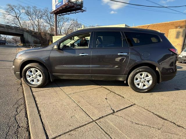 used 2016 Chevrolet Traverse car, priced at $6,999