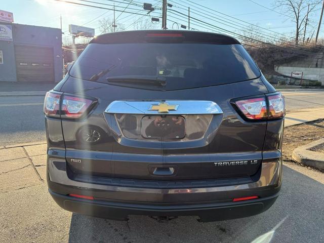 used 2016 Chevrolet Traverse car, priced at $7,999