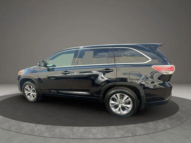 used 2016 Toyota Highlander car, priced at $14,999