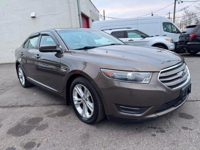 used 2015 Ford Taurus car, priced at $6,999