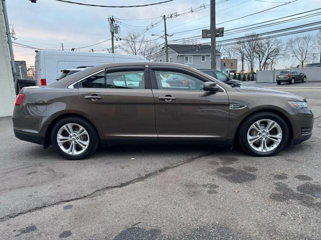 used 2015 Ford Taurus car, priced at $8,999