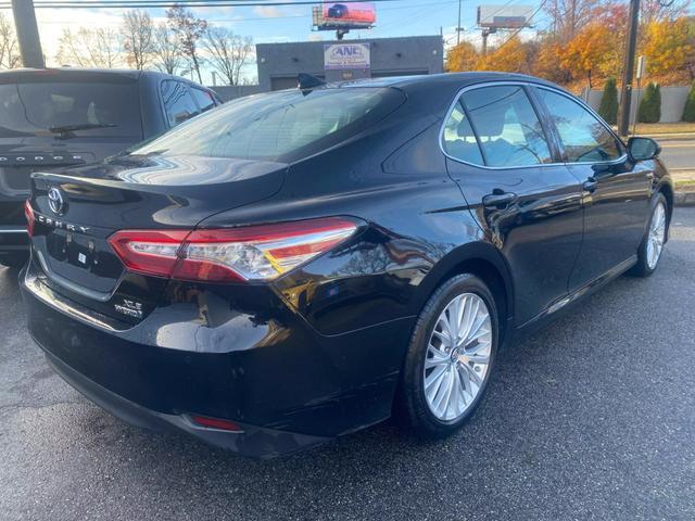 used 2018 Toyota Camry Hybrid car, priced at $17,999