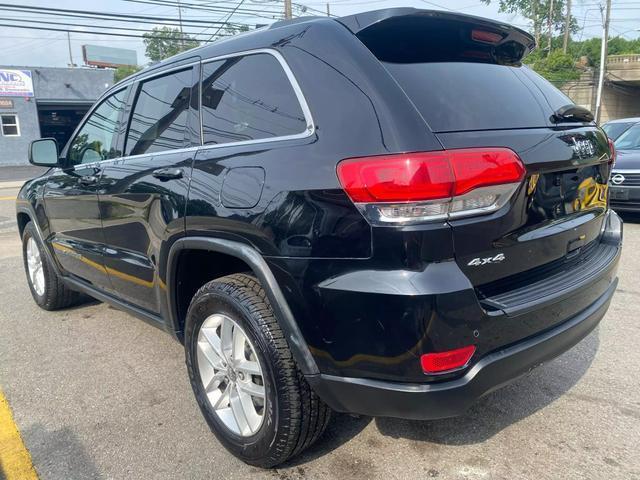 used 2017 Jeep Grand Cherokee car, priced at $10,999