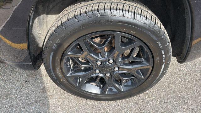 used 2021 Jeep Grand Cherokee car, priced at $19,499