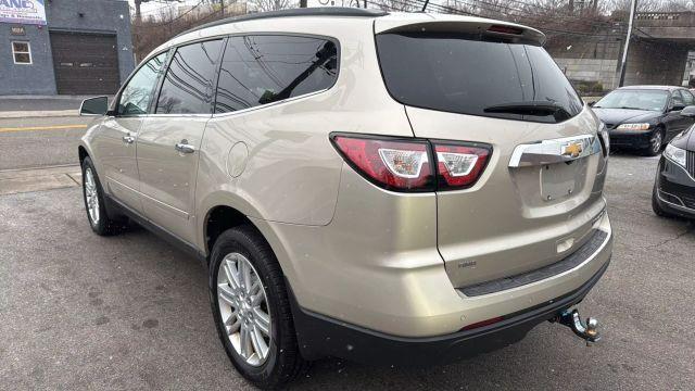 used 2015 Chevrolet Traverse car, priced at $8,999