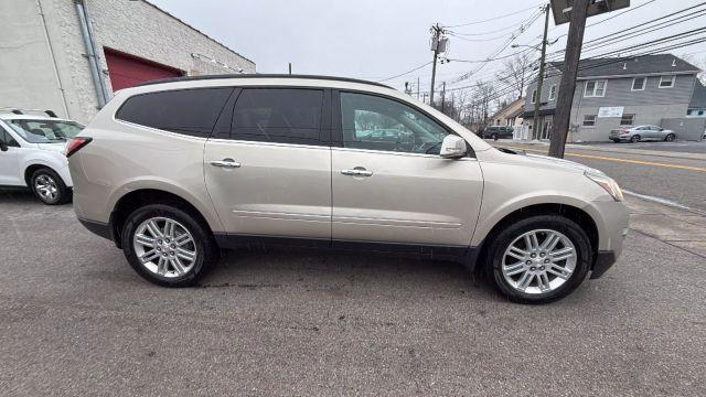 used 2015 Chevrolet Traverse car, priced at $8,499