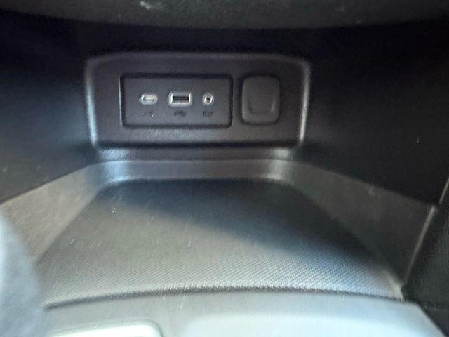 used 2019 Chevrolet Equinox car, priced at $9,999