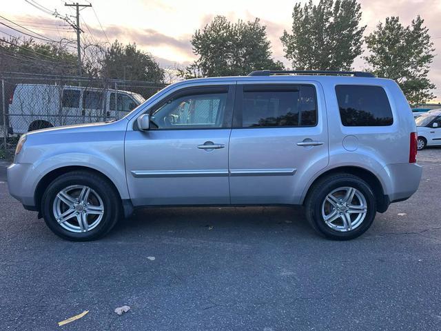 used 2011 Honda Pilot car, priced at $7,599