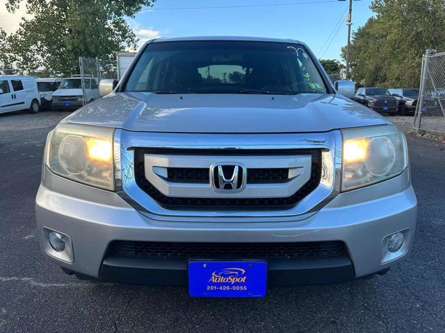 used 2011 Honda Pilot car, priced at $7,599