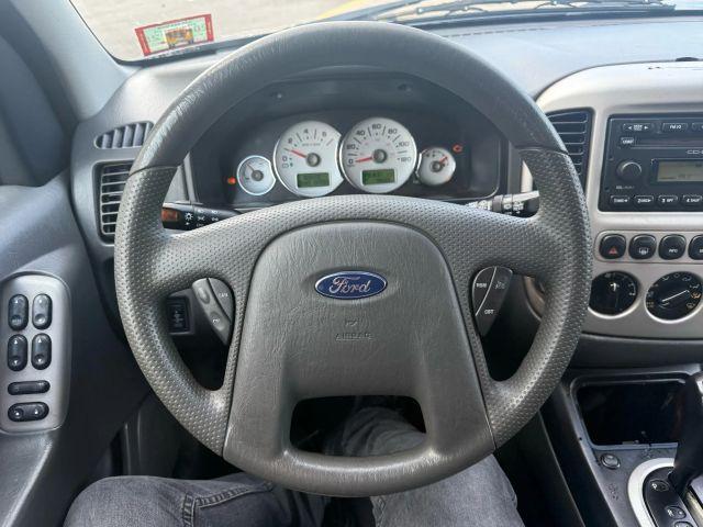 used 2005 Ford Escape Hybrid car, priced at $2,999