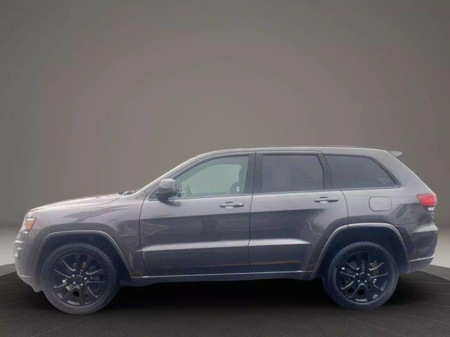 used 2017 Jeep Grand Cherokee car, priced at $11,299