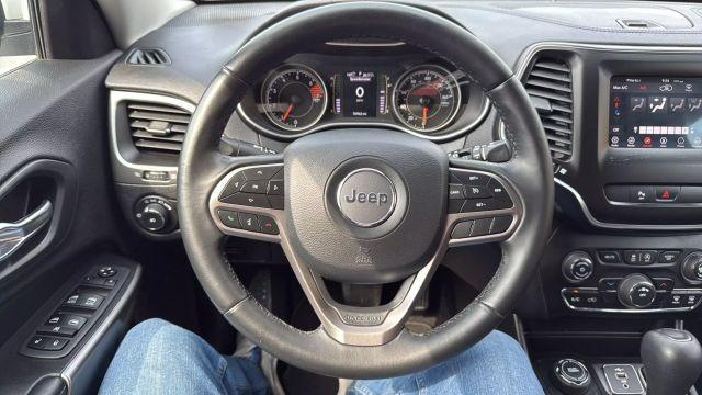 used 2020 Jeep Cherokee car, priced at $15,999