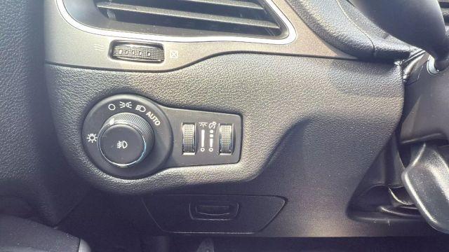 used 2020 Jeep Cherokee car, priced at $15,999
