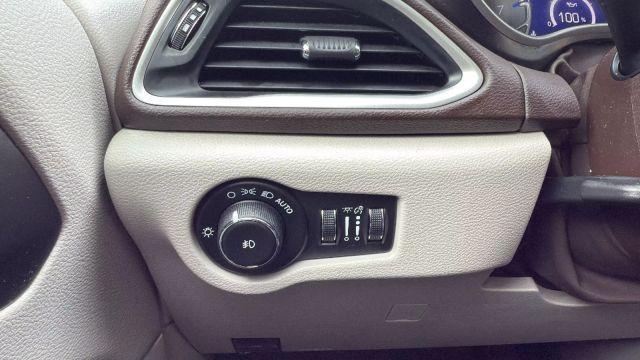 used 2020 Chrysler Pacifica car, priced at $14,999