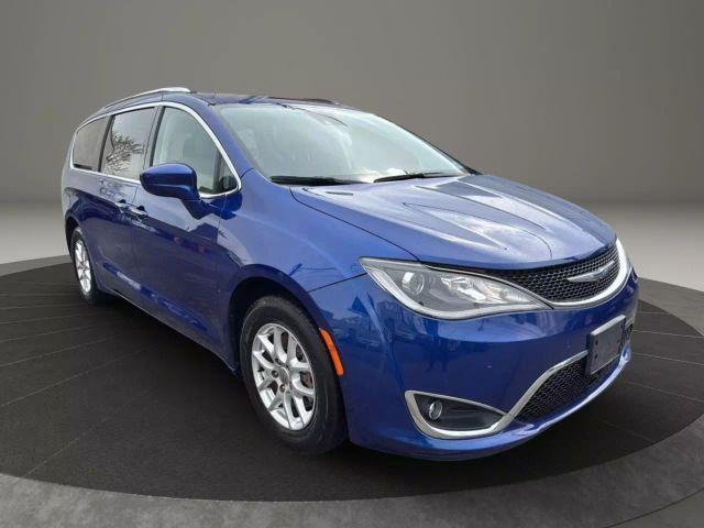 used 2020 Chrysler Pacifica car, priced at $14,399
