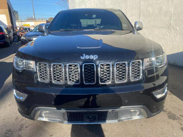 used 2018 Jeep Grand Cherokee car, priced at $15,499