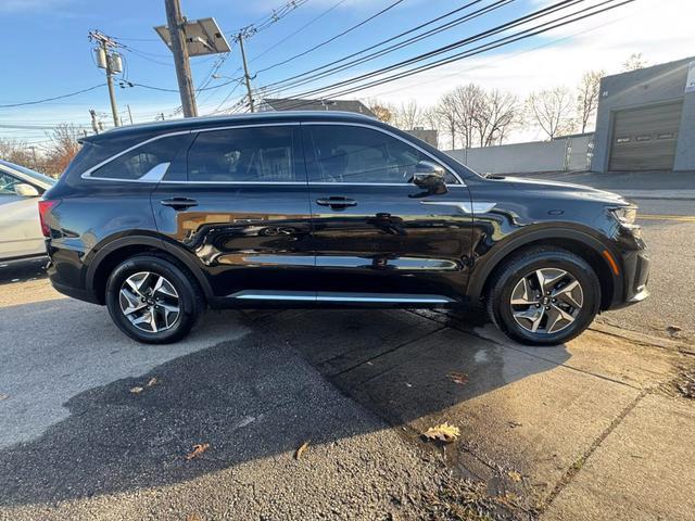 used 2021 Kia Sorento Hybrid car, priced at $19,999