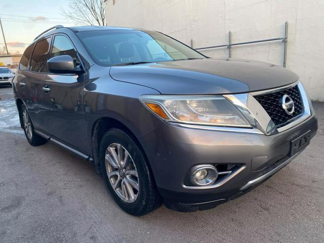 used 2015 Nissan Pathfinder car