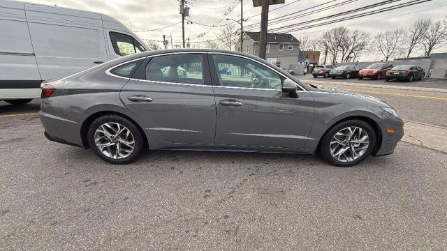 used 2022 Hyundai Sonata car, priced at $13,999