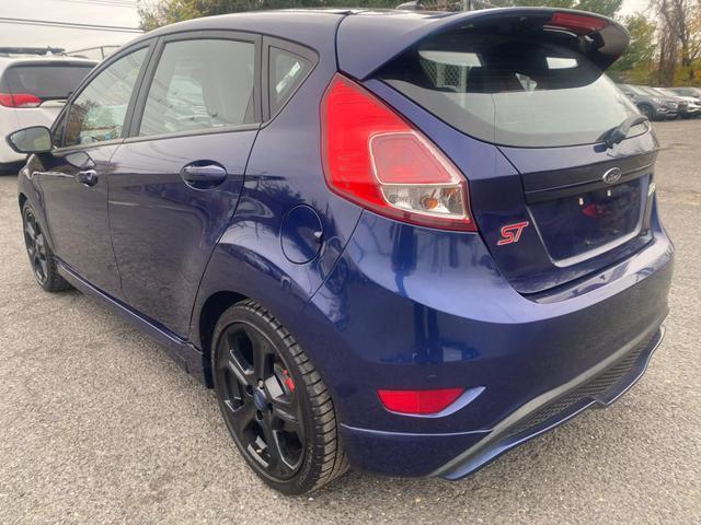 used 2016 Ford Fiesta car