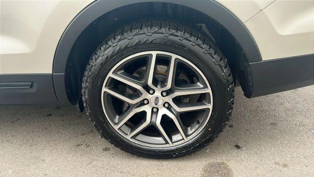 used 2016 Ford Explorer car