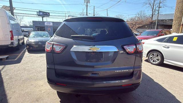 used 2014 Chevrolet Traverse car, priced at $7,999