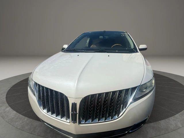 used 2013 Lincoln MKX car, priced at $9,999