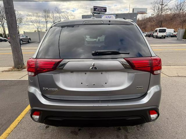 used 2020 Mitsubishi Outlander car, priced at $11,999