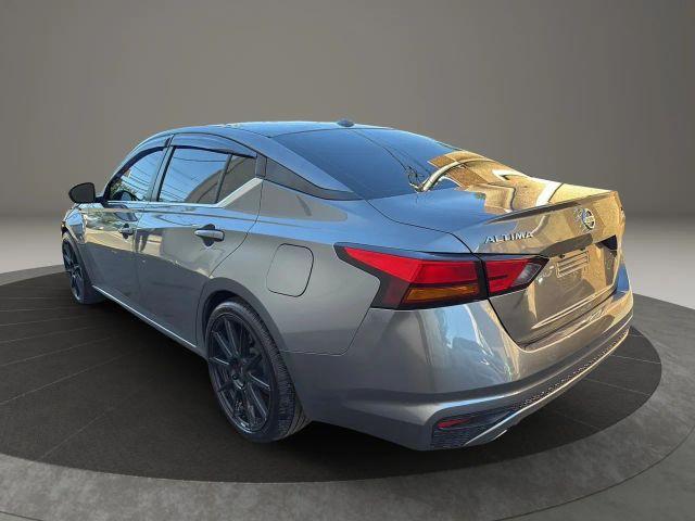 used 2019 Nissan Altima car, priced at $13,999