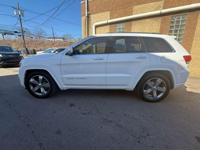 used 2016 Jeep Grand Cherokee car, priced at $18,799