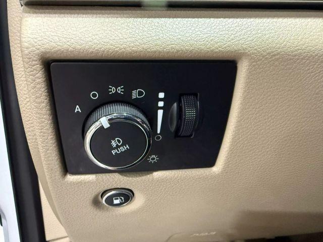 used 2016 Jeep Grand Cherokee car, priced at $18,799