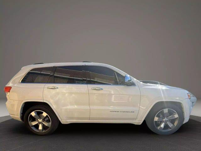 used 2016 Jeep Grand Cherokee car, priced at $17,499